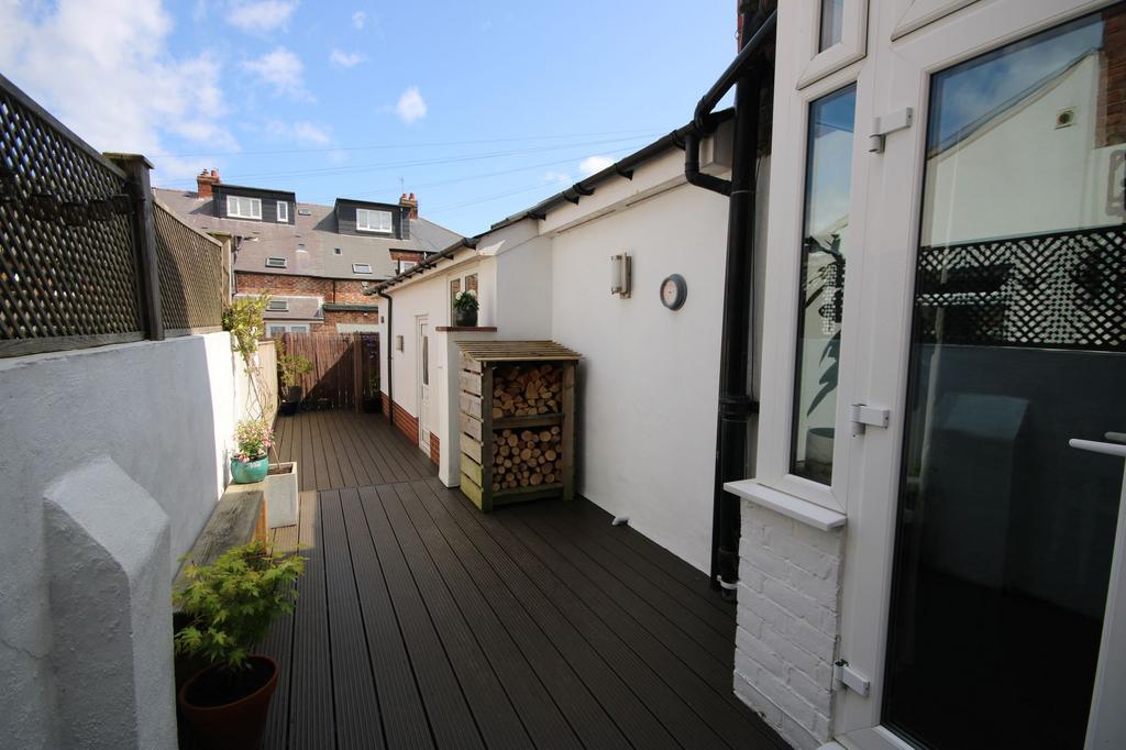 Rear Courtyard