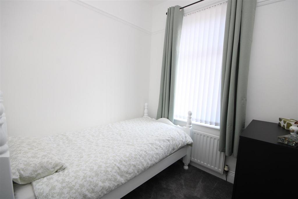 Bedroom 3 (Front)