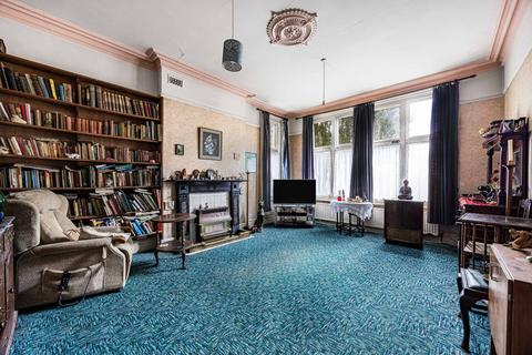 undefined, St. Annes Road, Cheltenham, Gloucestershire, GL52