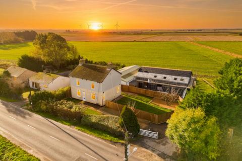 undefined, Ramsey Mereside PE26