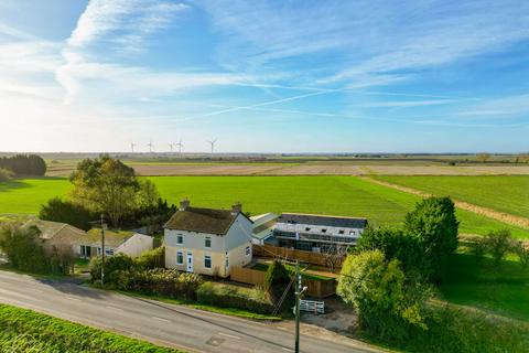 undefined, Ramsey Mereside PE26