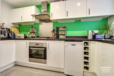 undefined, Lister Avenue, Lichfield WS13