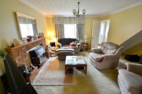 4 bedroom detached house for sale, Foxglove Close, Evesham, WR11 1YU