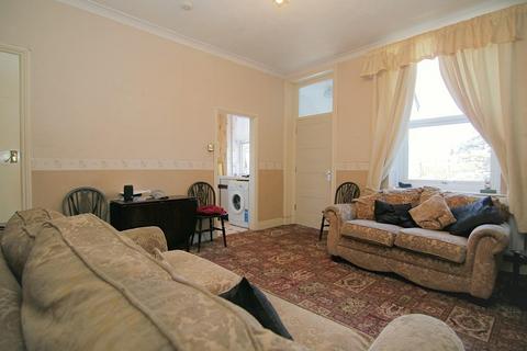 3 bedroom terraced house for sale, Gladstone Terrace, Pudsey, LS28 6NE