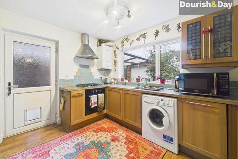 4 bedroom detached house for sale, Sidmouth Avenue, Stafford ST17
