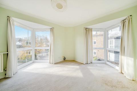 undefined, Stoneydeep, 48 Twickenham Road, Teddington, TW11