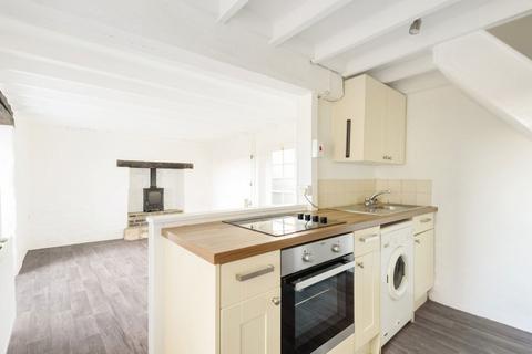 2 bedroom cottage for sale, Gloucester Street, Malmesbury