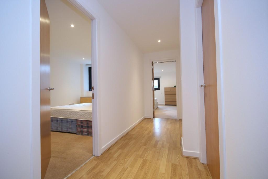 3.2 LQ Hall