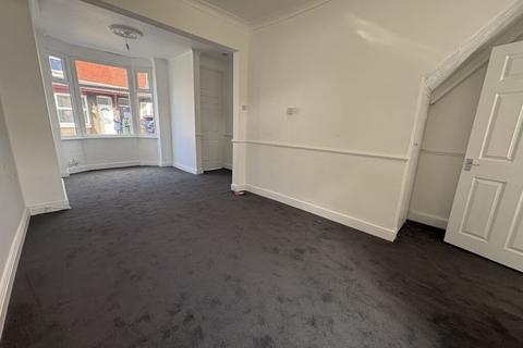 3 bedroom house to rent,  Thornton Street, Middlesbrough TS3