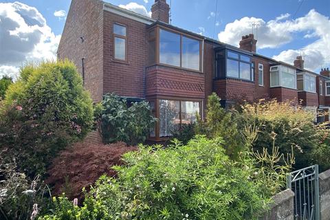 2 bedroom end of terrace house to rent, Oxford Road, Goole