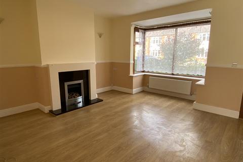 2 bedroom end of terrace house to rent, Oxford Road, Goole