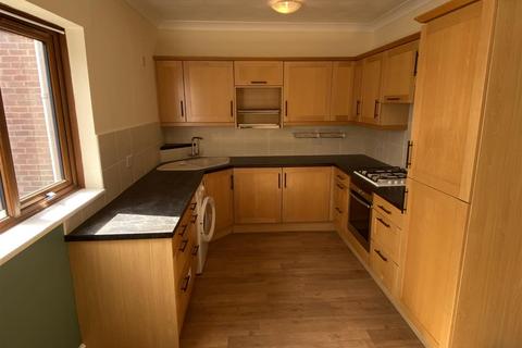 2 bedroom end of terrace house to rent, Oxford Road, Goole