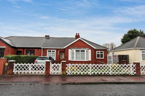 2 bedroom semi-detached bungalow for sale, Firtree Avenue, Walkerville, Newcastle upon Tyne, Tyne and Wear, NE6 4TB