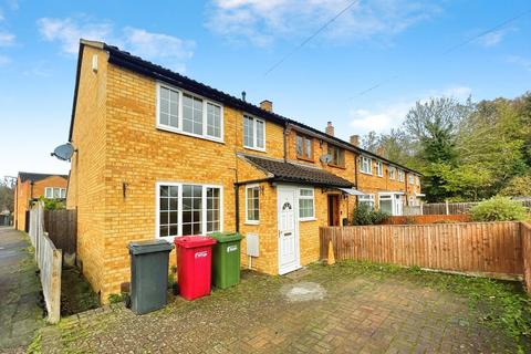 undefined, Hetherington Close, Slough SL2