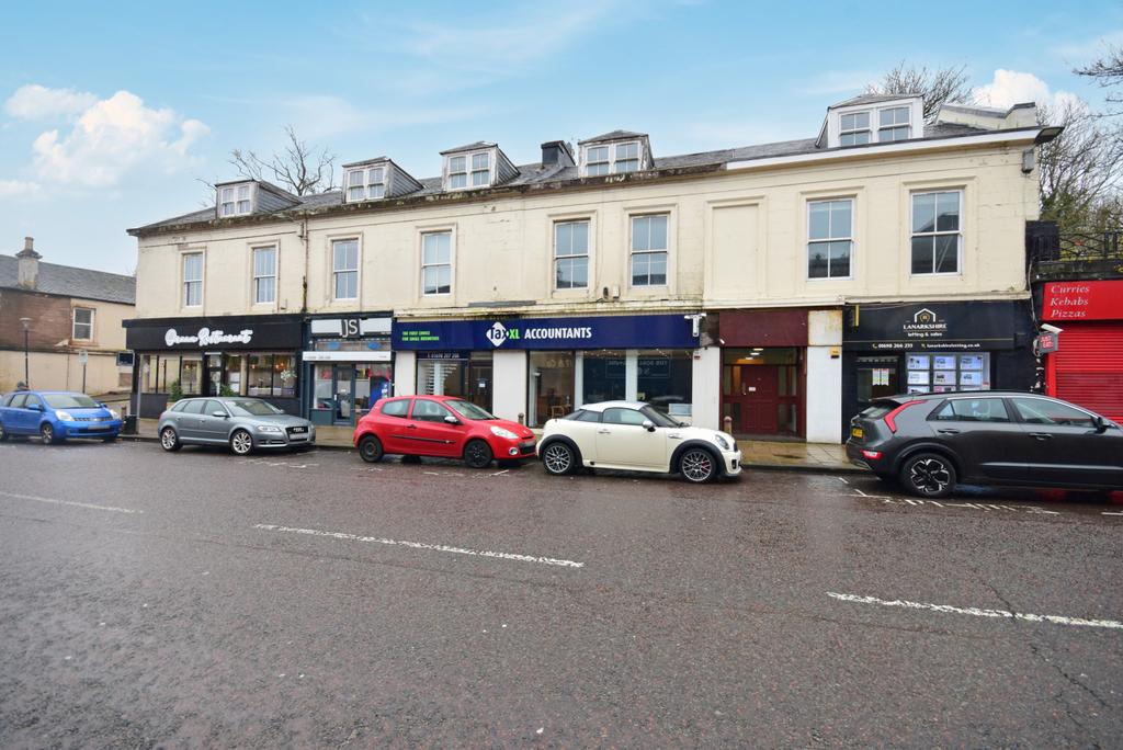 Spacious 1 bed flat for sale in Hamilton