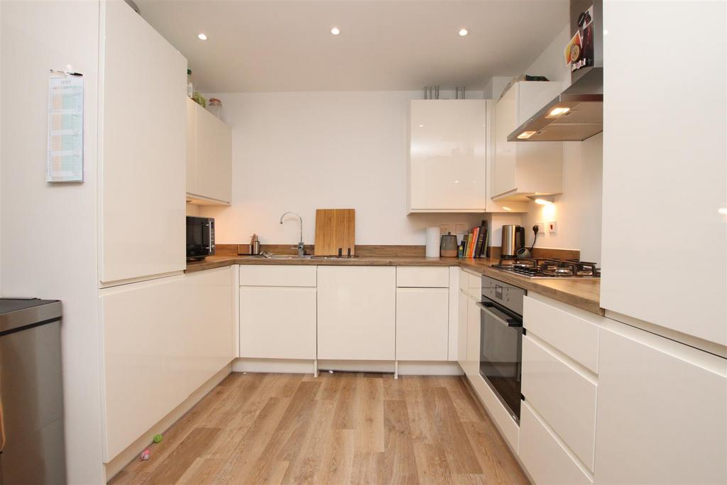 Kitchen.JPG