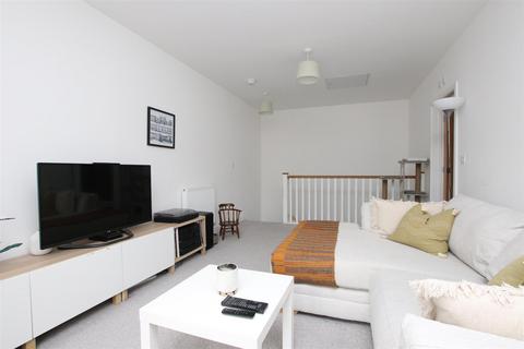 undefined, Morris Road, Bath BA2