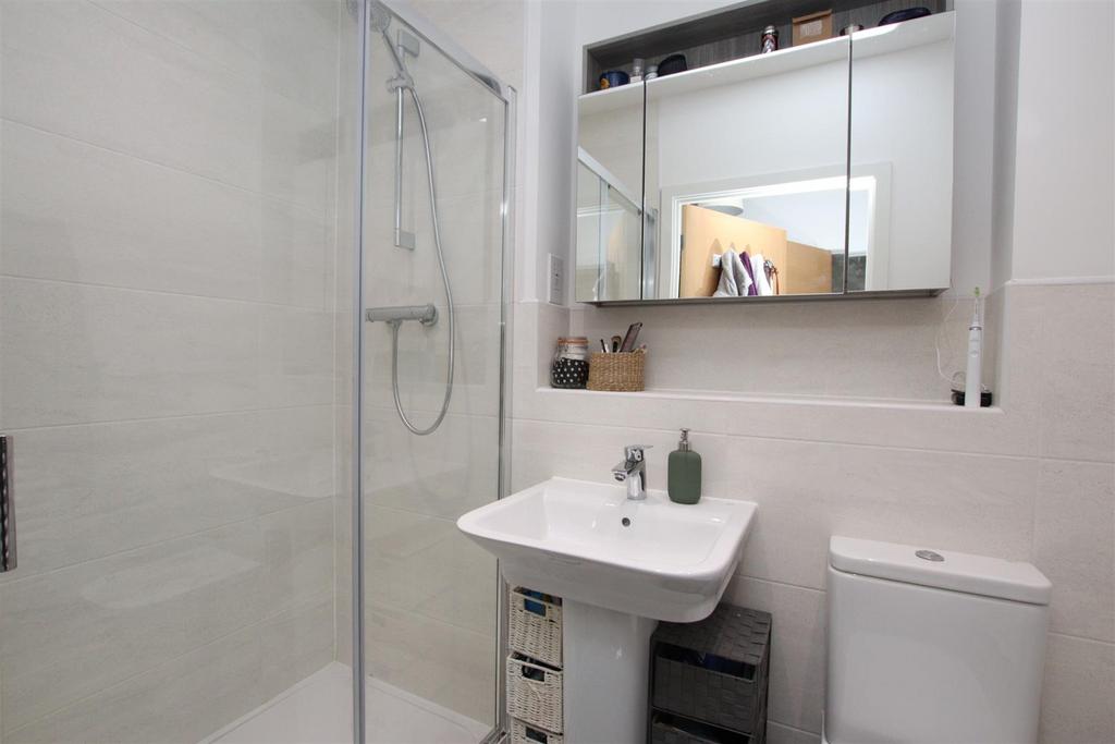Shower room.JPG