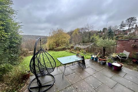 3 bedroom semi-detached house to rent, Lower Road, Malvern