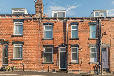 2 bedroom terraced house for sale, Congress Street, Leeds