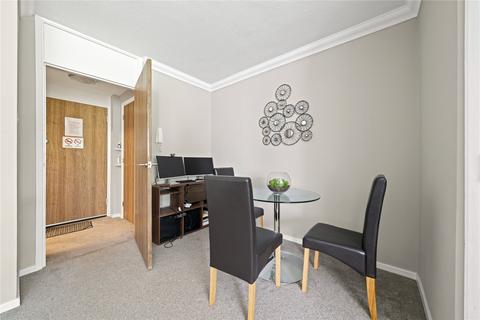 Studio for sale, Weston Green Road, Thames Ditton, KT7
