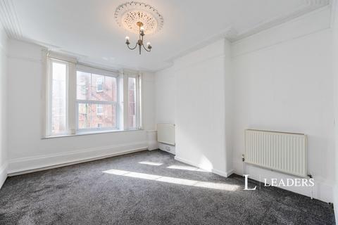 2 bedroom flat to rent, Southsea, PO5