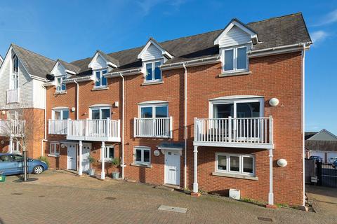 3 bedroom townhouse for sale, The Lakes, Aylesford ME20