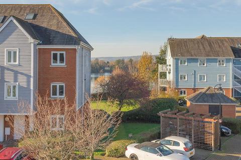 3 bedroom townhouse for sale, The Lakes, Aylesford ME20