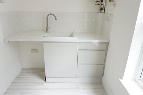 undefined, Flat 4, 3 Pearson Park, Hull, HU5 2SY