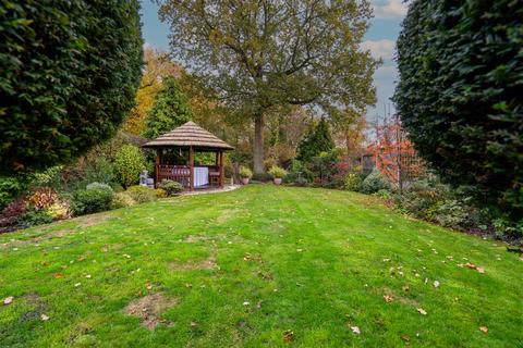 6 bedroom detached house for sale, Norsey Road, Billericay CM11