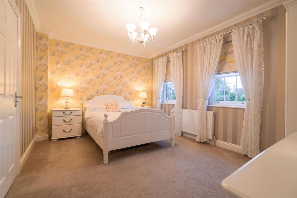 BEDROOM 2.jpg