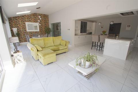 undefined, Norsey Road, Billericay CM11