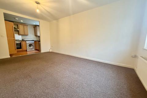 2 bedroom apartment to rent, Wordsworth Road, Denton, M34