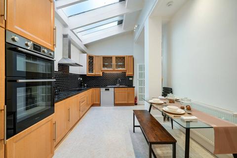 3 bedroom mews for sale, Elvaston Mews, South Kensington, London, SW7