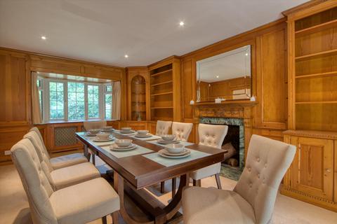 undefined, Prince Consort Drive, Ascot, Berkshire, SL5