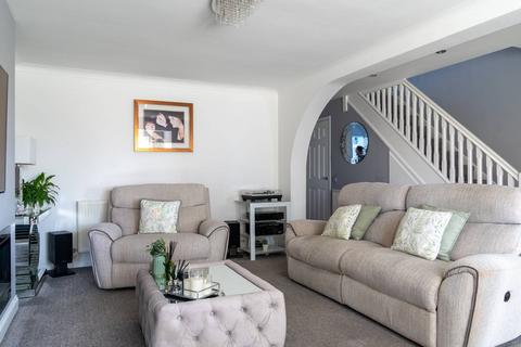 undefined, Lismore, Hemel Hempstead, HP3