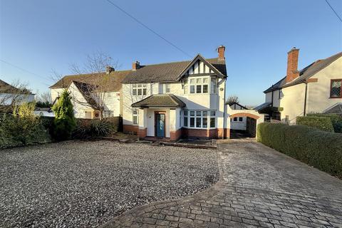 4 bedroom detached house for sale, Lutterworth Road, Aylestone LE2