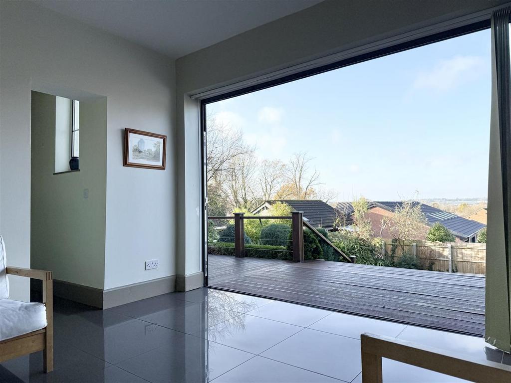 Dining Area/Sitting Room