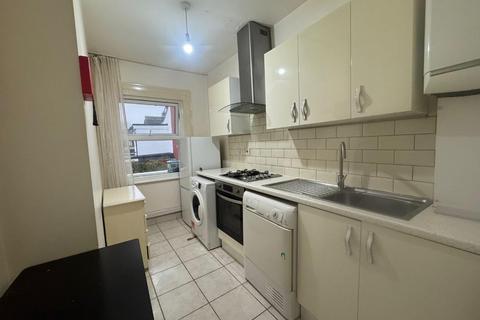 undefined, Green Lanes, London, N4 Area
