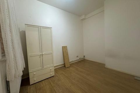 undefined, Green Lanes, London, N4 Area