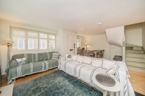 undefined, Lonsdale Mews, Kew TW9