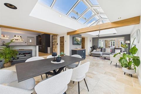 3 bedroom house for sale, FULL OF CHARACTER IN A PEACEFUL LOCATION
