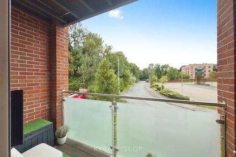 2 bedroom flat for sale, Cobley Court, Exeter EX4