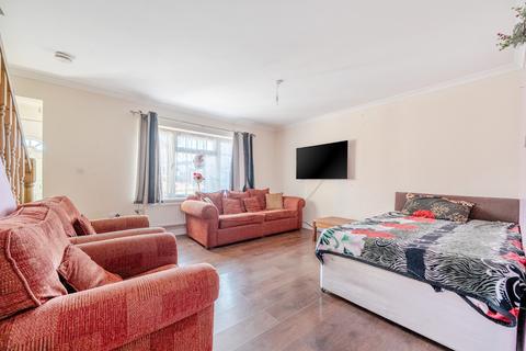 undefined, York Avenue, Slough, SL1