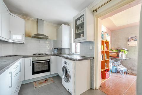 undefined, York Avenue, Slough, SL1