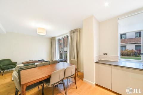 4 bedroom mews to rent, Botanical Mews Sugar House Island E15