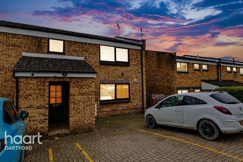 2 bedroom flat for sale, Craylands Lane, Swanscombe