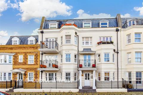 undefined, The Steyne, Bognor Regis, West Sussex