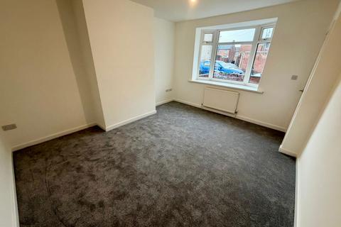 3 bedroom semi-detached house to rent, Nora Street, South Shields NE34