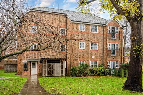 Westcote Road, Epsom